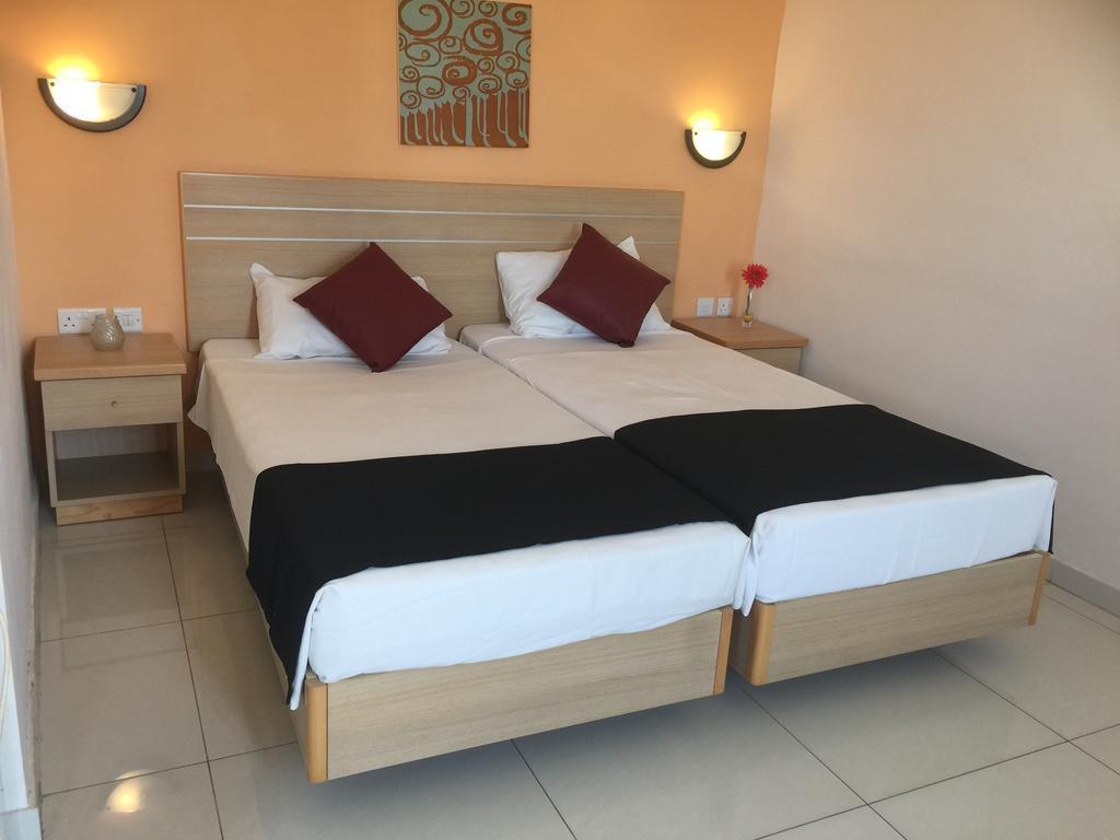 Hotel Dean Hamlet 3*
